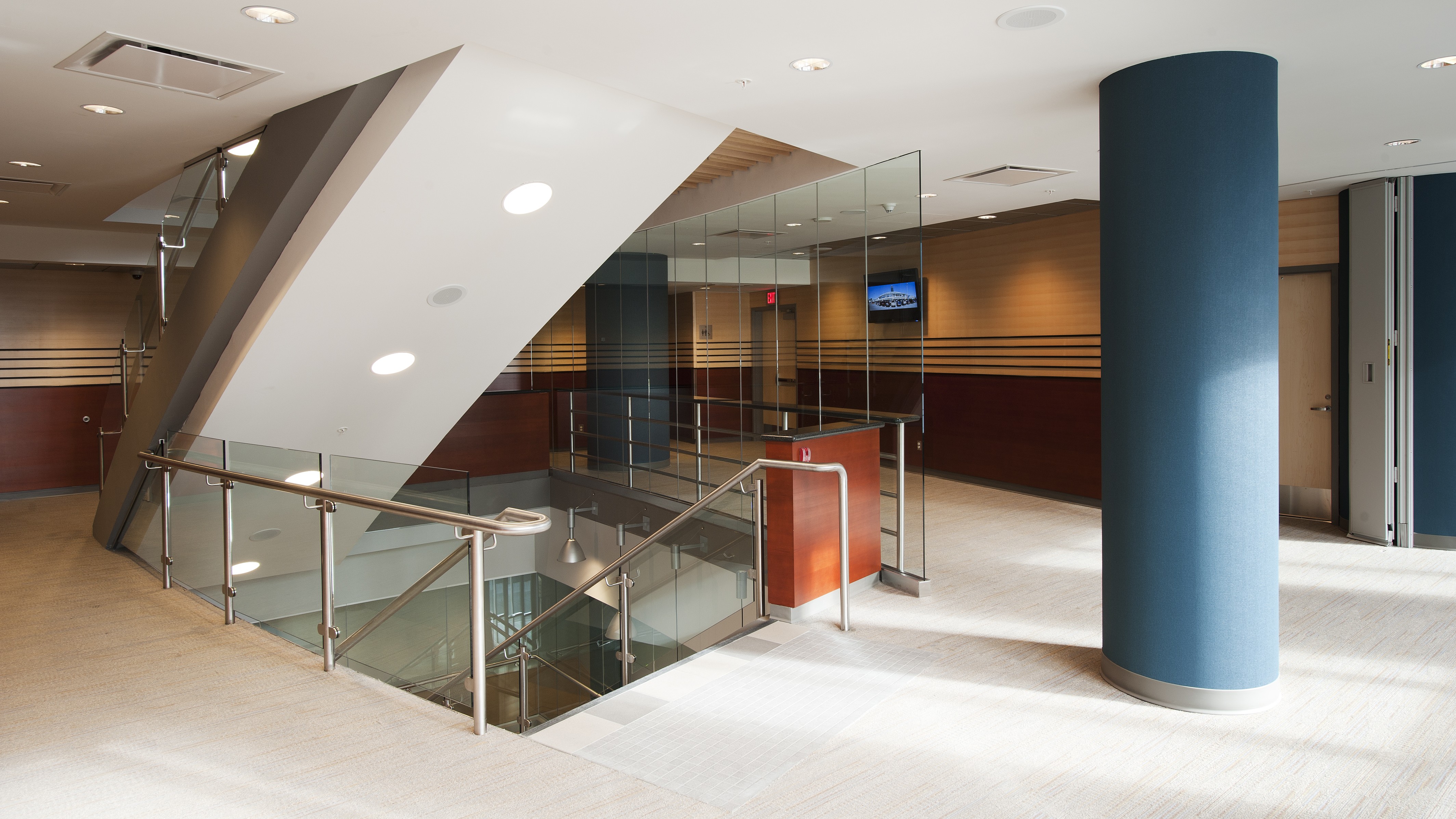 11 - 2nd flr lobby.jpg
